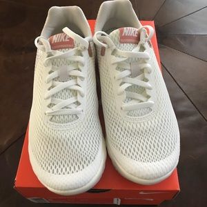 nike flex experience rn 6 white